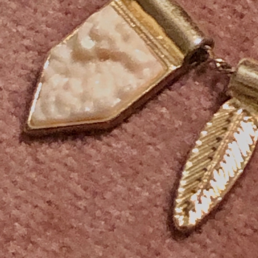 Statement necklace - Picture 9 of 16